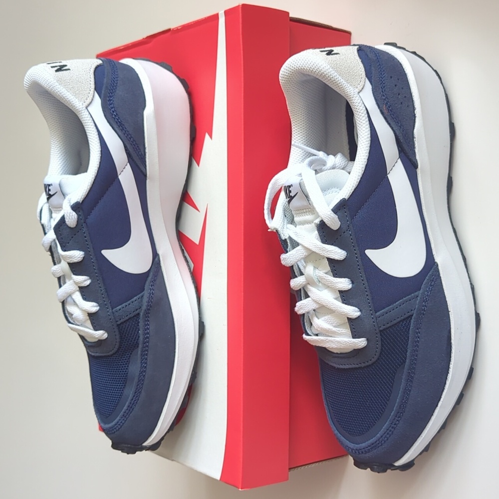 Nike Waffle Debut Men's Shoes - Picture 2 of 7